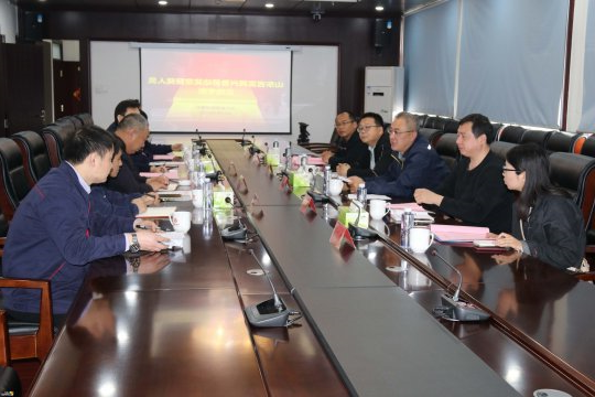 阳城煤电职工尚全厂接受多家新闻媒体联合采访