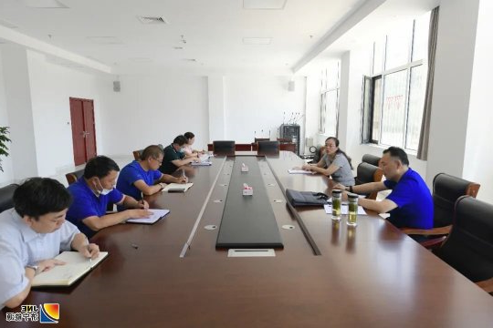 孟进为致远教育公司党员干部讲党课