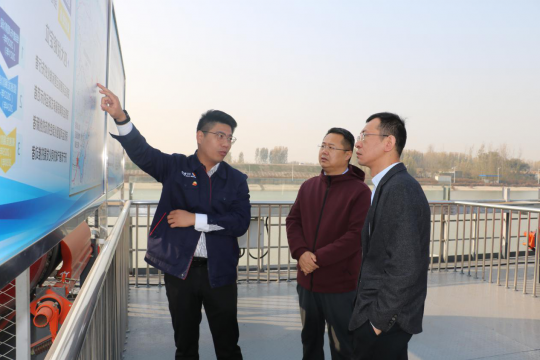 江苏中圣清洁能源有限公司常务副总经理唐浩一行到集团公司考察调研