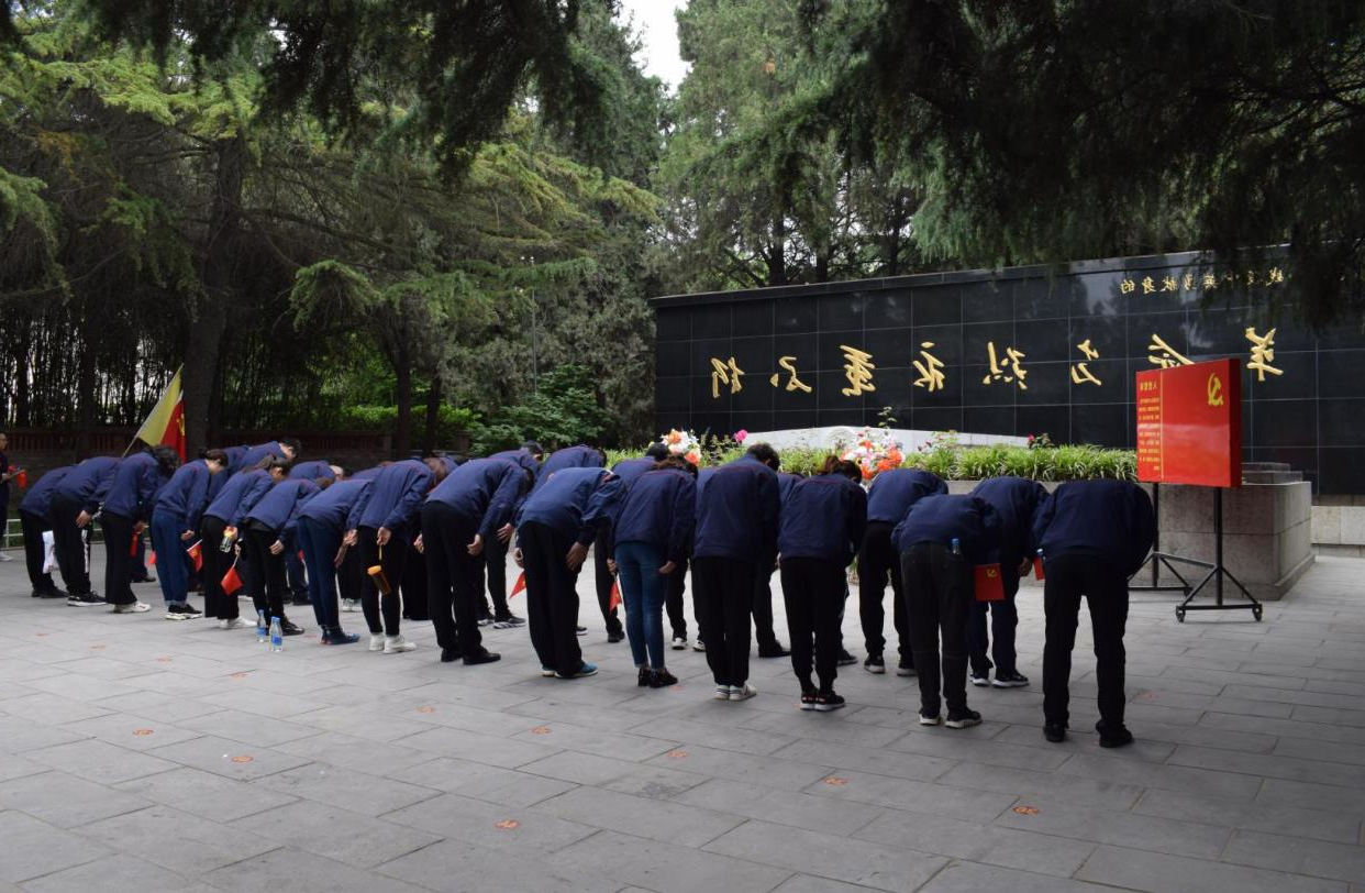 1620874925159233.jpg 1620874925159233.jpg