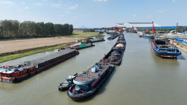 缓解道路运输压力！济宁能源构建砂石短途水路运输新通道