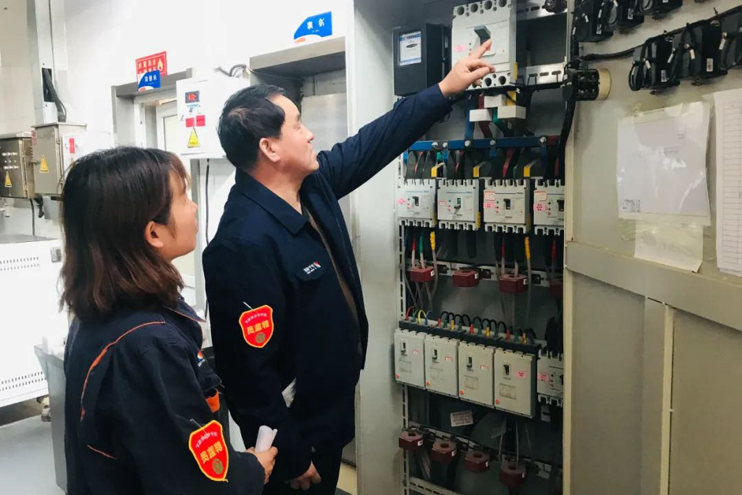 1699794980145619.jpg 640 (3).jpg