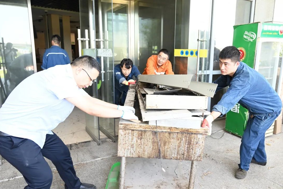 1702955277660968.jpg 640 (5).jpg