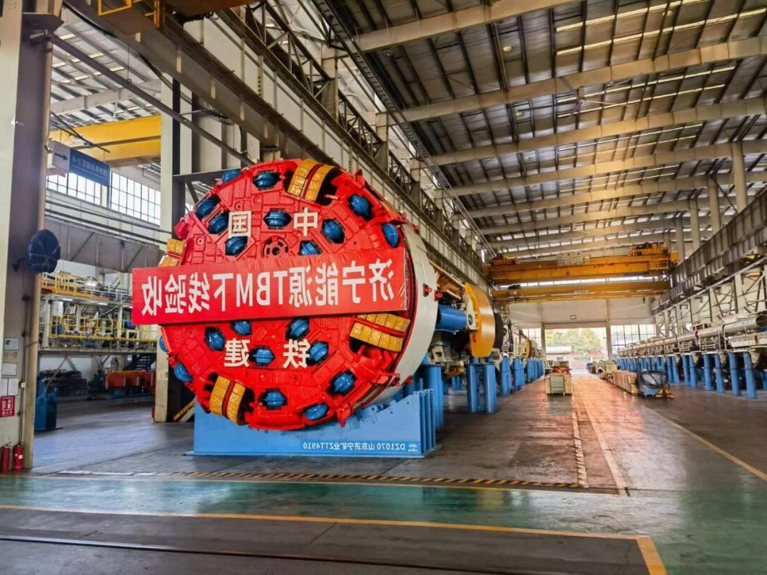 1705386520497877.jpg 640666.jpg