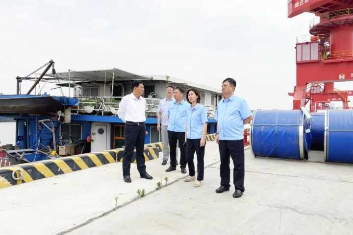 张广宇带队到济州港区粮食产业园调研指导工作