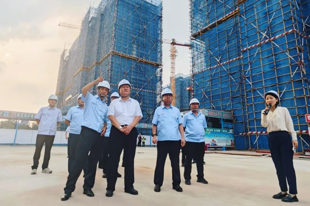 1723704962113375.jpg 00002.jpg