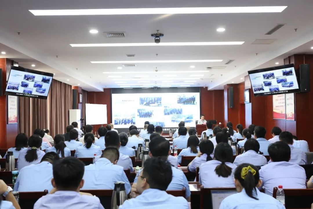 1729730754103680.jpg 00002.jpg