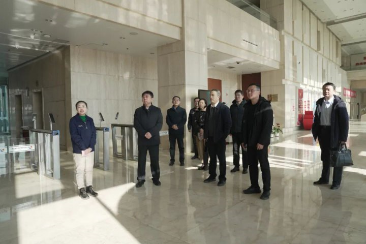 省人社厅领导到济宁能源集团开展“基层党建引领协商调解高质量发展”调研