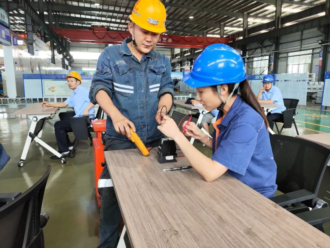 1756363091612729.jpg 006.jpg