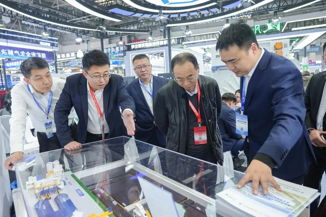 1762052491696684.jpg 04.jpg