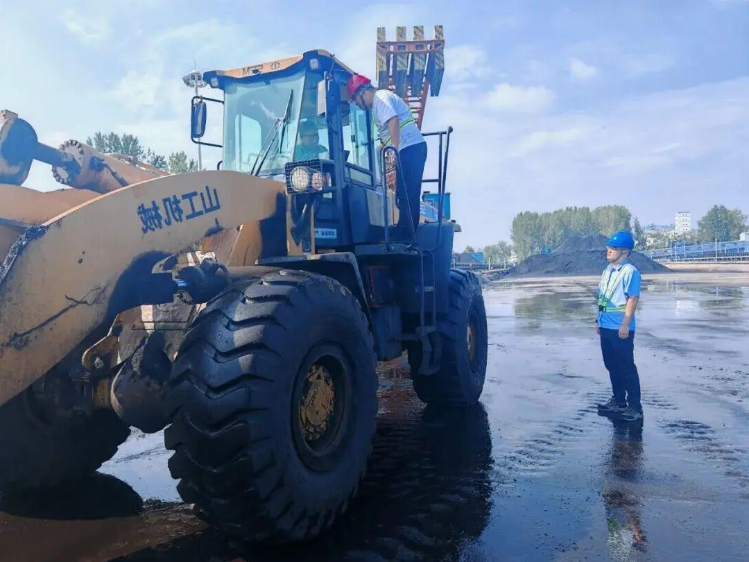 1762052529613159.jpg 02.jpg