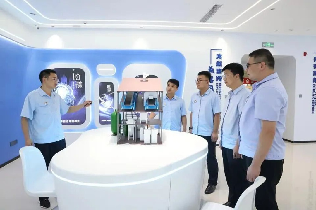 1764551970103396.jpg 09.jpg